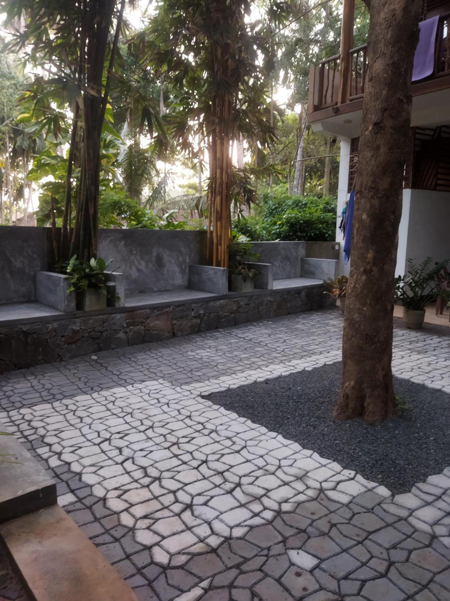 Gold Ocean House Apartment Dickwella Exterior photo